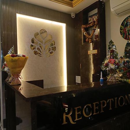 Shree Shyamraj Hotel ウッジャイン エクステリア 写真