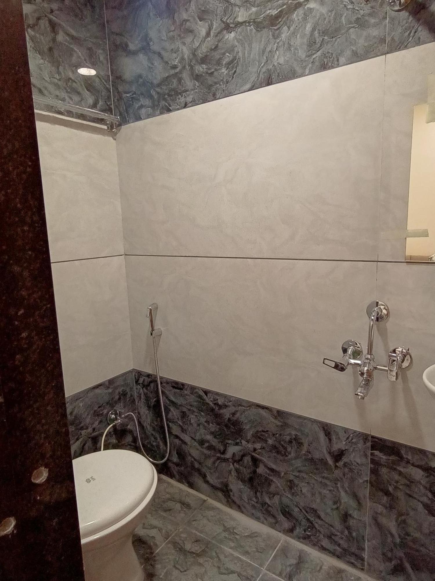 Shree Shyamraj Hotel ウッジャイン エクステリア 写真