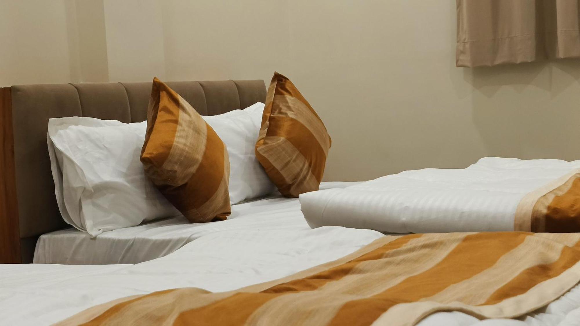Shree Shyamraj Hotel ウッジャイン エクステリア 写真