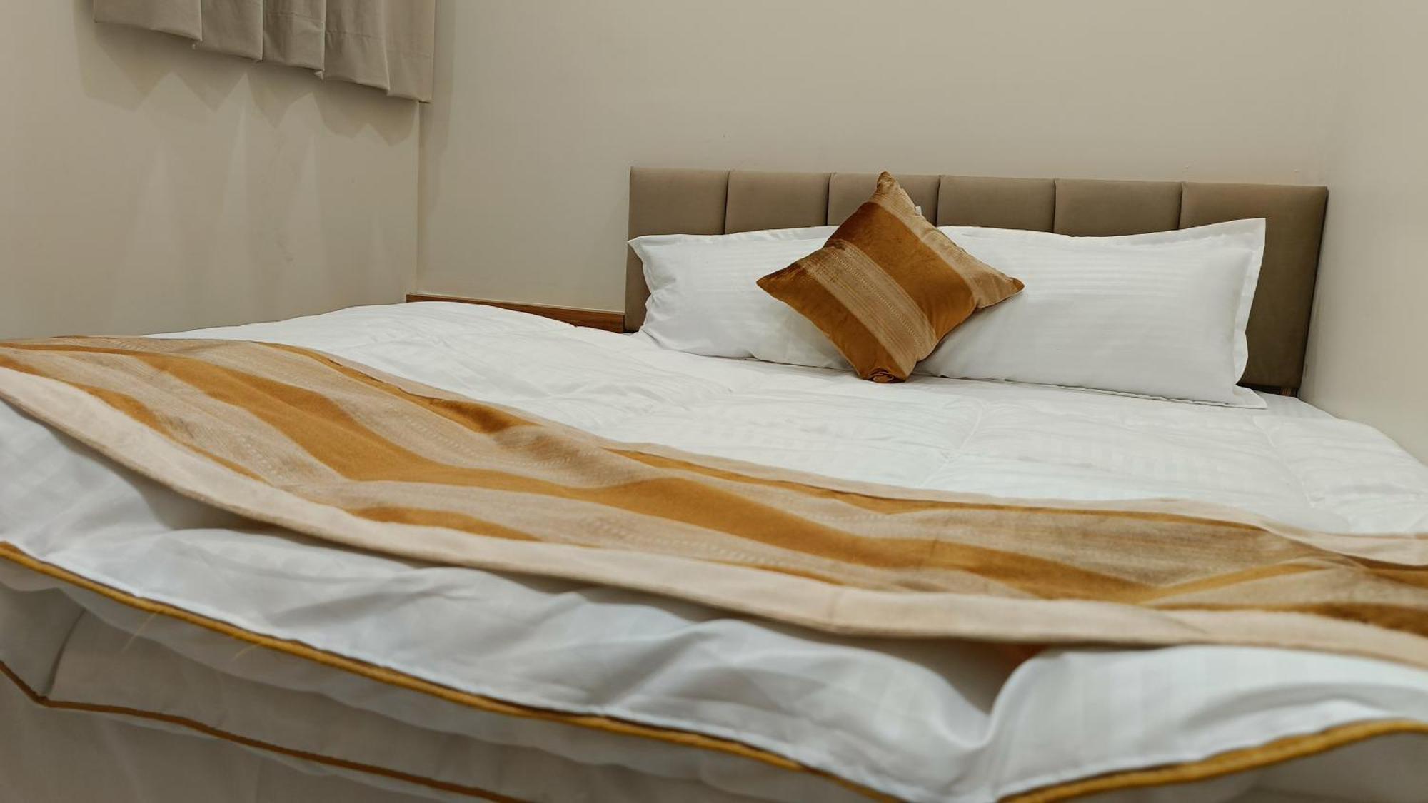 Shree Shyamraj Hotel ウッジャイン エクステリア 写真